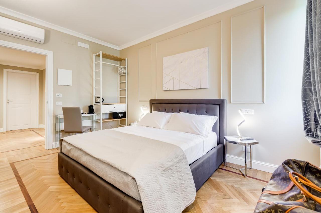 Mellini Palace Suites By Premium Suites Collection Rome Bagian luar foto