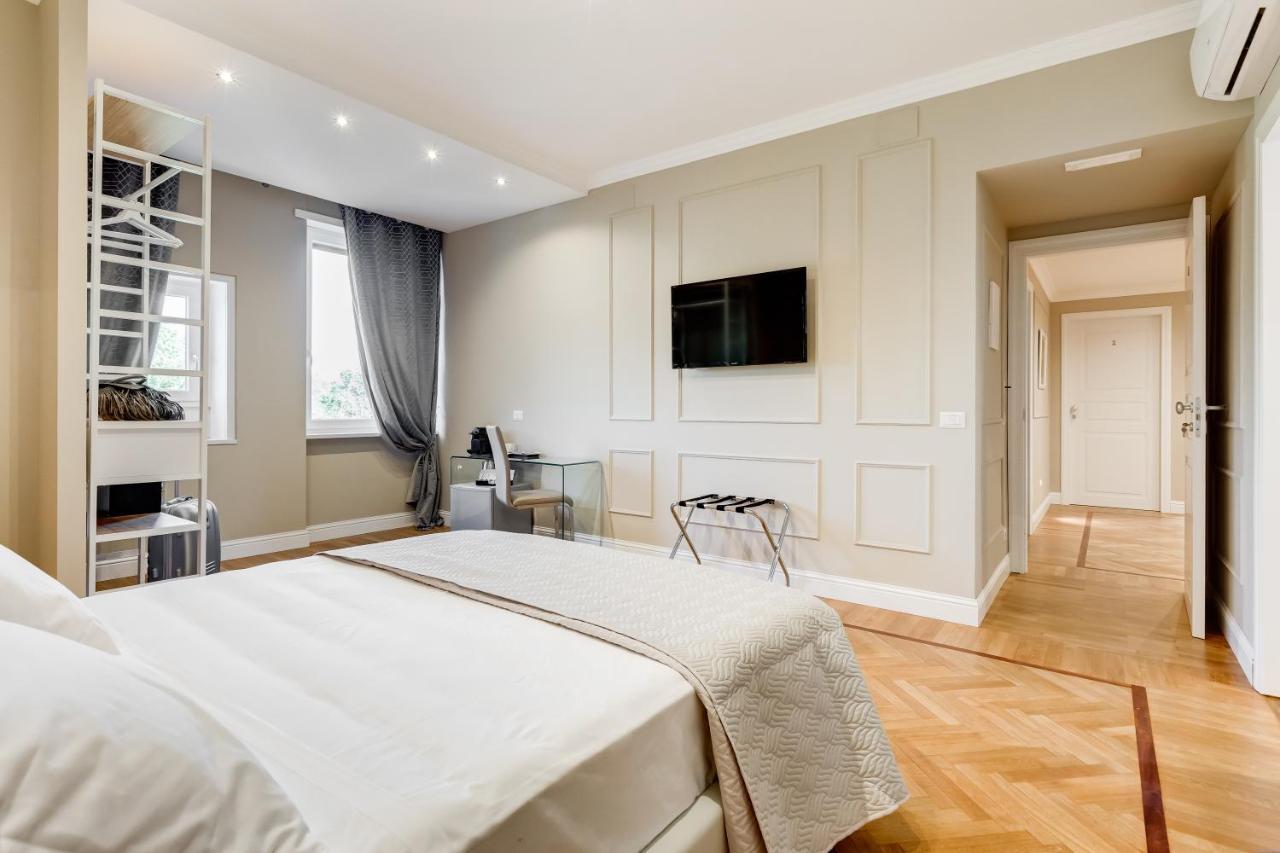 Mellini Palace Suites By Premium Suites Collection Rome Bagian luar foto