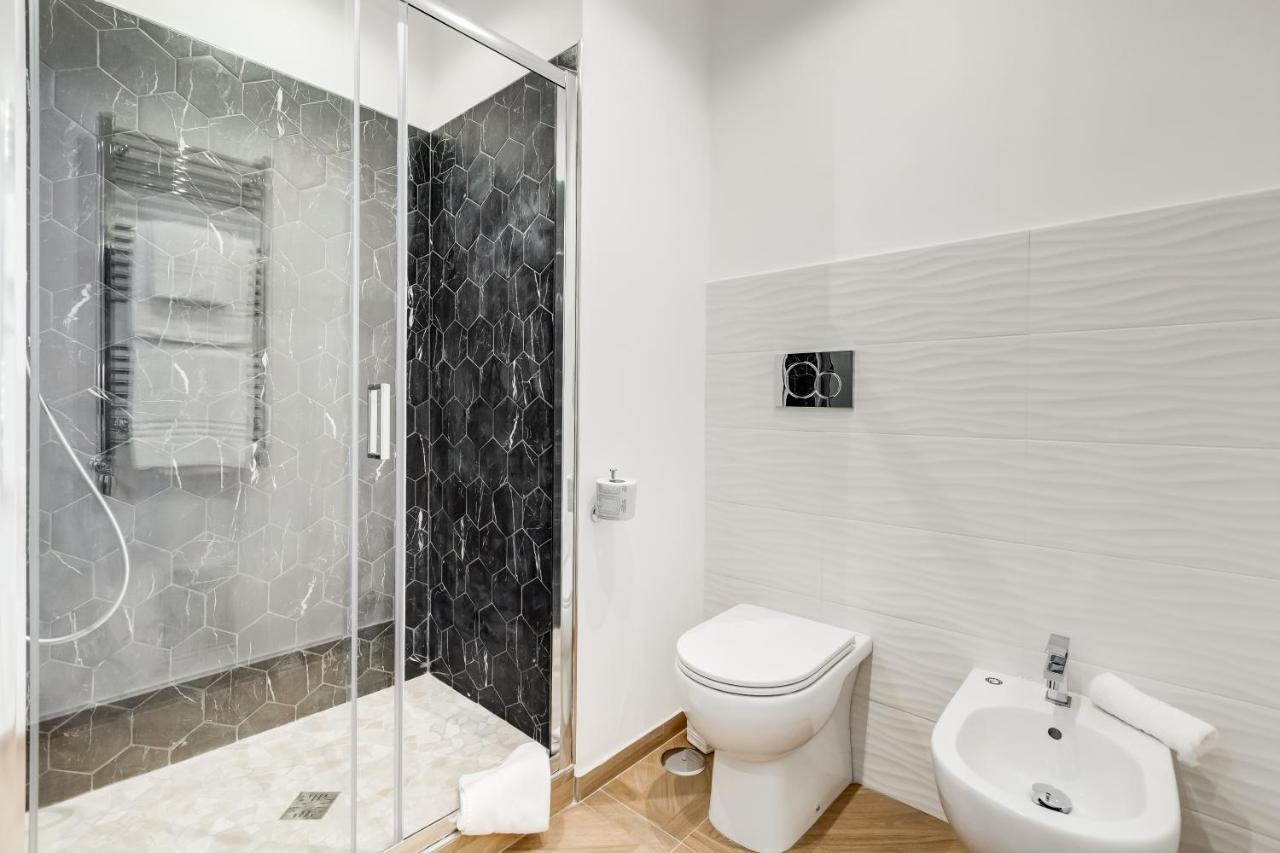 Mellini Palace Suites By Premium Suites Collection Rome Bagian luar foto